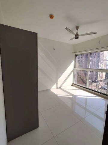 Room in 2 BHK Apartment at Paranjape Trident Towers, Wakad – for Rent