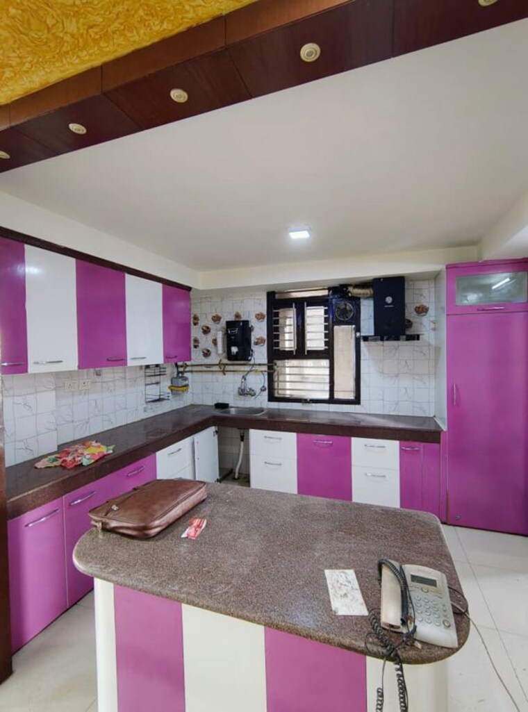 Kitchen, sector 10 dwarka 4 Bedroom 2200 Sq.Ft. Apartment In Sector 10 Dwarka Delhi 9996196