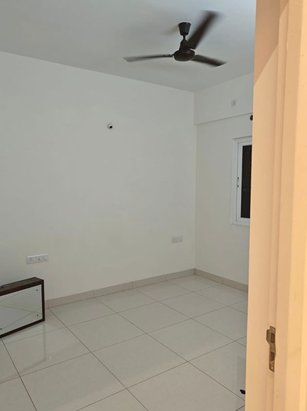 1 BHK Apartment For Rent in Salarpuria Sattva Misty Charm