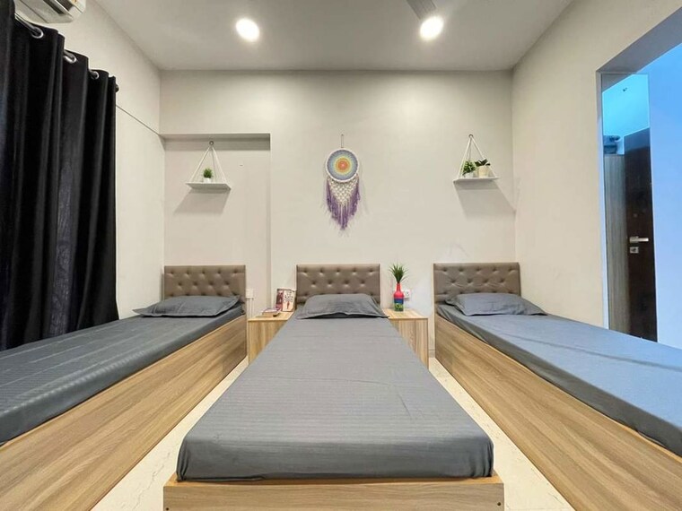 Bedroom, thakur-village Pg For Girls In Kandivali East 9996173