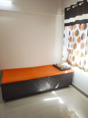 Room in  Pg at Thakur Village, Kandivali East – for Rent