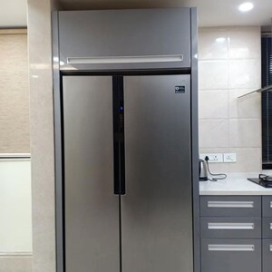 Building Lobby in 3.5 BHK Builder Floor at Defence Colony – for Rent