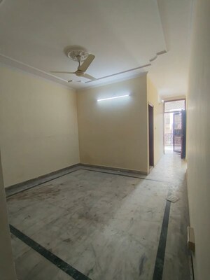 Room in 3 BHK Builder Floor at Greater Kailash I – for Rent