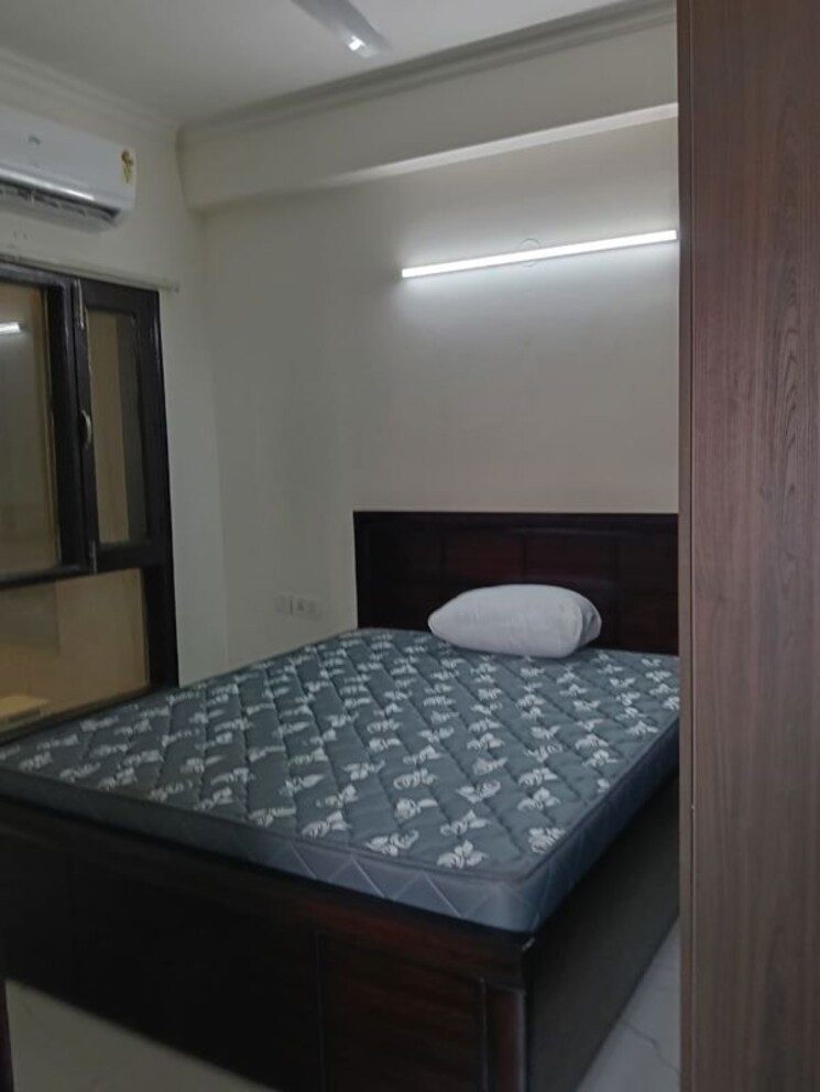 Bedroom, anamika-enclave 2 Bedroom 1000 Sq.Ft. Apartment In Sector 14 Gurgaon 9996222