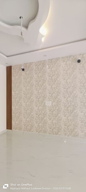 Room in 3 BHK Villa at Arsha Madhav Greens, Gomti Nagar – for Sale