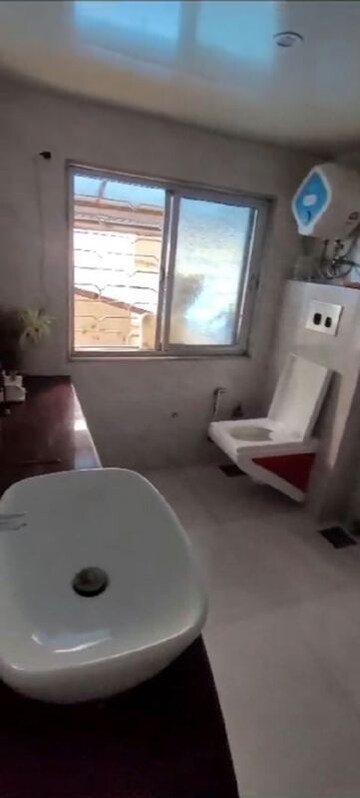 Bathroom in 3 BHK Villa at Chembur – for Sale