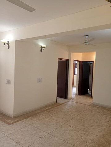 3 BHK Apartment For Rent in Sector 3 Dwarka