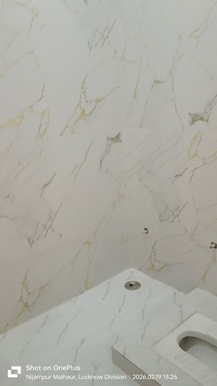 Bathroom, gomti nagar 3 Bedroom 1900 Sq.Ft. Villa In Gomti Nagar Lucknow 9996323