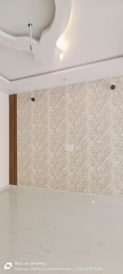 3 BHK + Pooja Room,Servant Room Villa For Sale in Gomti Nagar