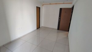 Room in 1 BHK Apartment at Chandak 34 Park Estate, Goregaon West – for Sale