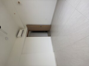 Room in 3 BHK Apartment at Lodha Bellagio, Powai – for Rent