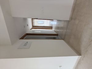 Furnished Amenities in 3 BHK Apartment at Lodha Bellagio, Powai – for Rent