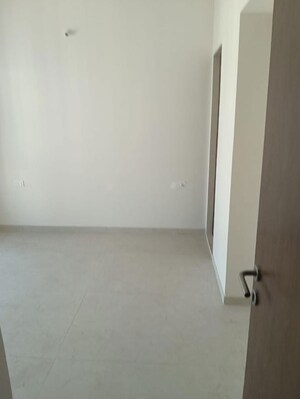 2 BHK Apartment For Rent in Dosti West County, Balkum Pada