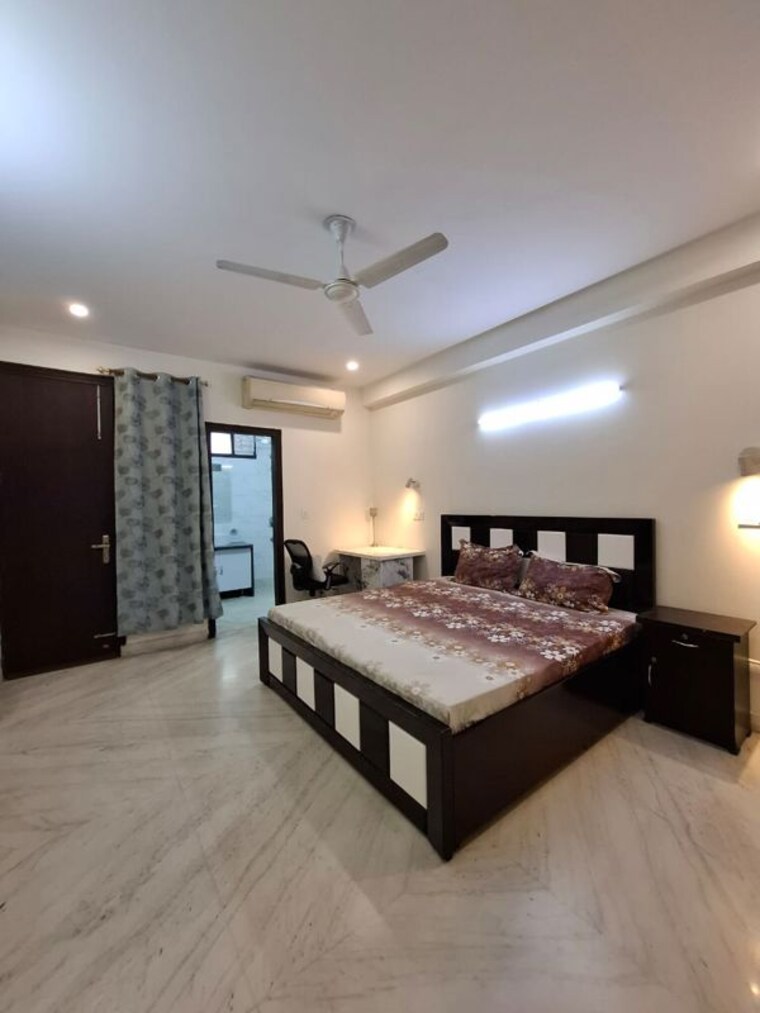 Bedroom, greater kailash 3 Bedroom 1872 Sq.Ft. Builder Floor In Greater Kailash Delhi 9996513