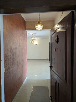 Living Room in 4 BHK Apartment at Vipul Greens, Sector 48 – for Rent