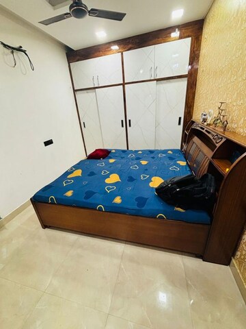 Furnished Amenities in 3 BHK Builder Floor at Vasundhara Sector 1 – for Sale