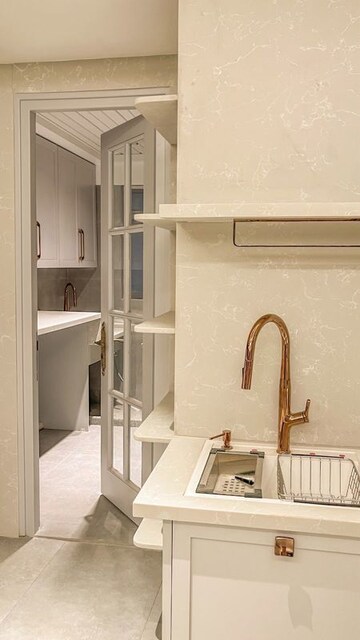 Bathroom in 4 BHK Apartment at Peninsula Heights Bangalore, Jp Nagar – for Sale