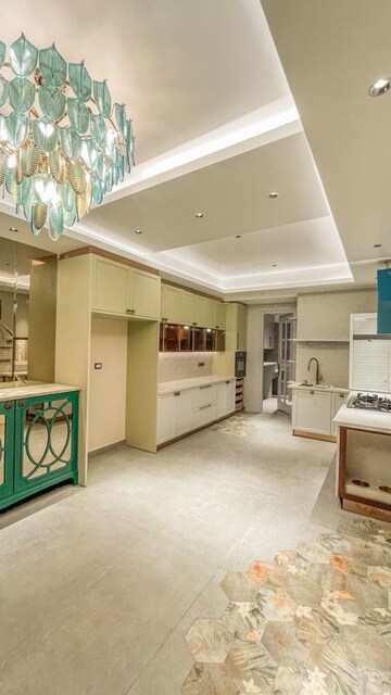 Building Lobby in 4 BHK Apartment at Peninsula Heights Bangalore, Jp Nagar – for Sale