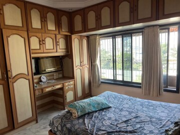 Bedroom in 4 BHK Apartment at Kharghar Sector 11 – for Rent