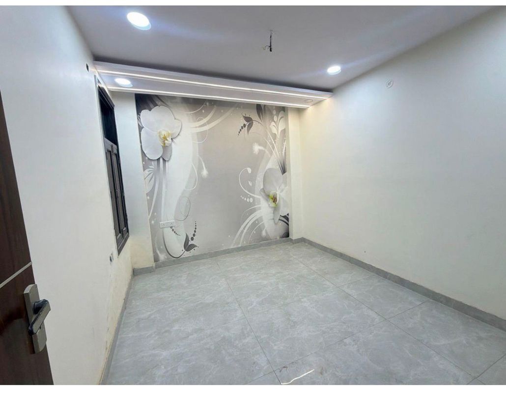 2 BHK + Pooja Room Apartment For Rent in Tata La Vida