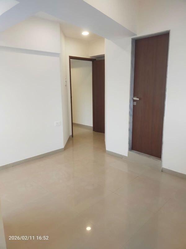 2 BHK Apartment For Sale in Khar West