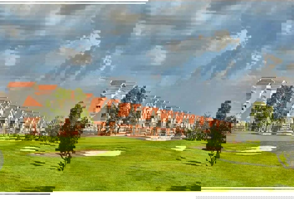 4 BHK 4300 Sq.Ft. Villa in Prestige Augusta Golf Village 1