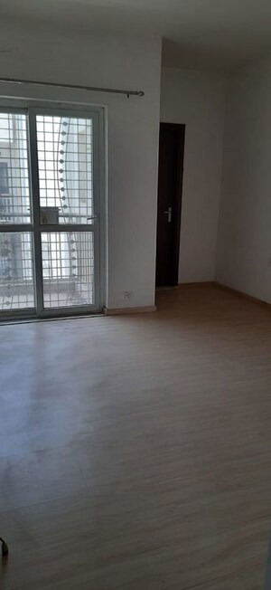 Room in 3 BHK Builder Floor at Sector 84 – for Sale