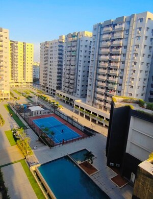 2 BHK Apartment For Sale in Jains Carlton Creek, Manikonda