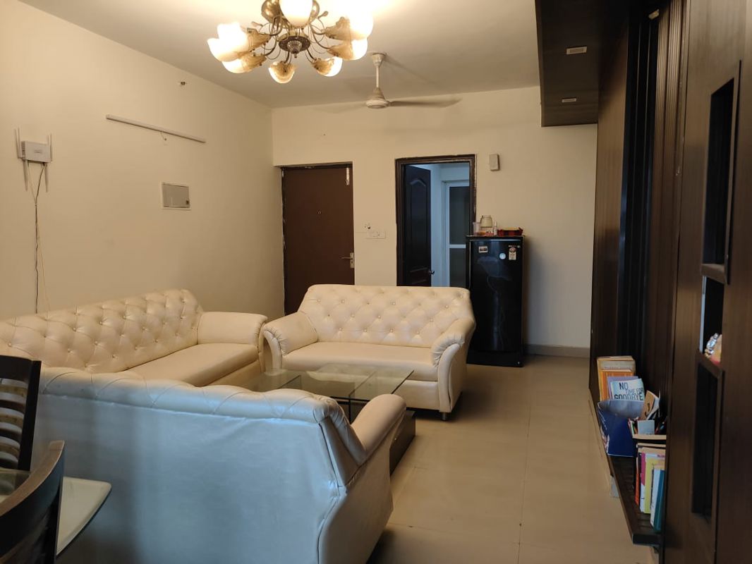 3.5 BHK + Pooja Room Apartment For Rent in Paras Tierea