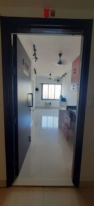 Bathroom in 3 BHK Apartment at Lodha Sterling, Kolshet Road – for Rent