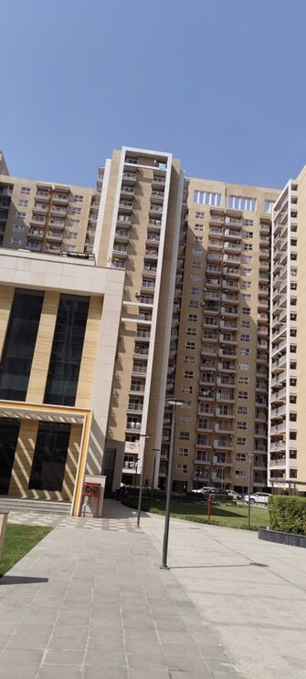 3 BHK + Servant Room 1810 Sq.Ft. Apartment in Rishita Manhattan