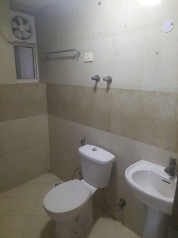 3 BHK Builder Floor For Rent in RWA Apartments Sector 40, Sector 40