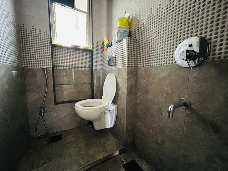 Bathroom, sinhagad road 2.5 Bedroom 1101 Sq.Ft. Apartment In Sinhagad Road Pune 9996891