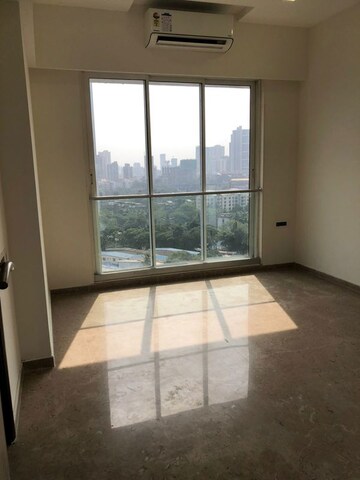 Room in 2.5 BHK Apartment at Lotus Sky Garden, Malad West – for Rent