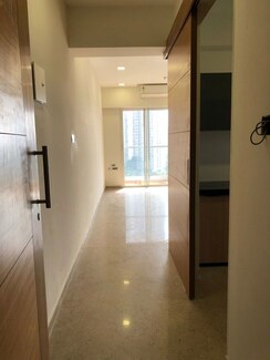 2.5 BHK Apartment For Rent in Lotus Sky Garden