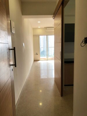 2.5 BHK Apartment For Rent in Lotus Sky Garden, Malad West