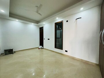 Room in 3 BHK Builder Floor at Saket – for Sale