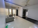 2 BHK 850 Sq.Ft. Apartment in Versova