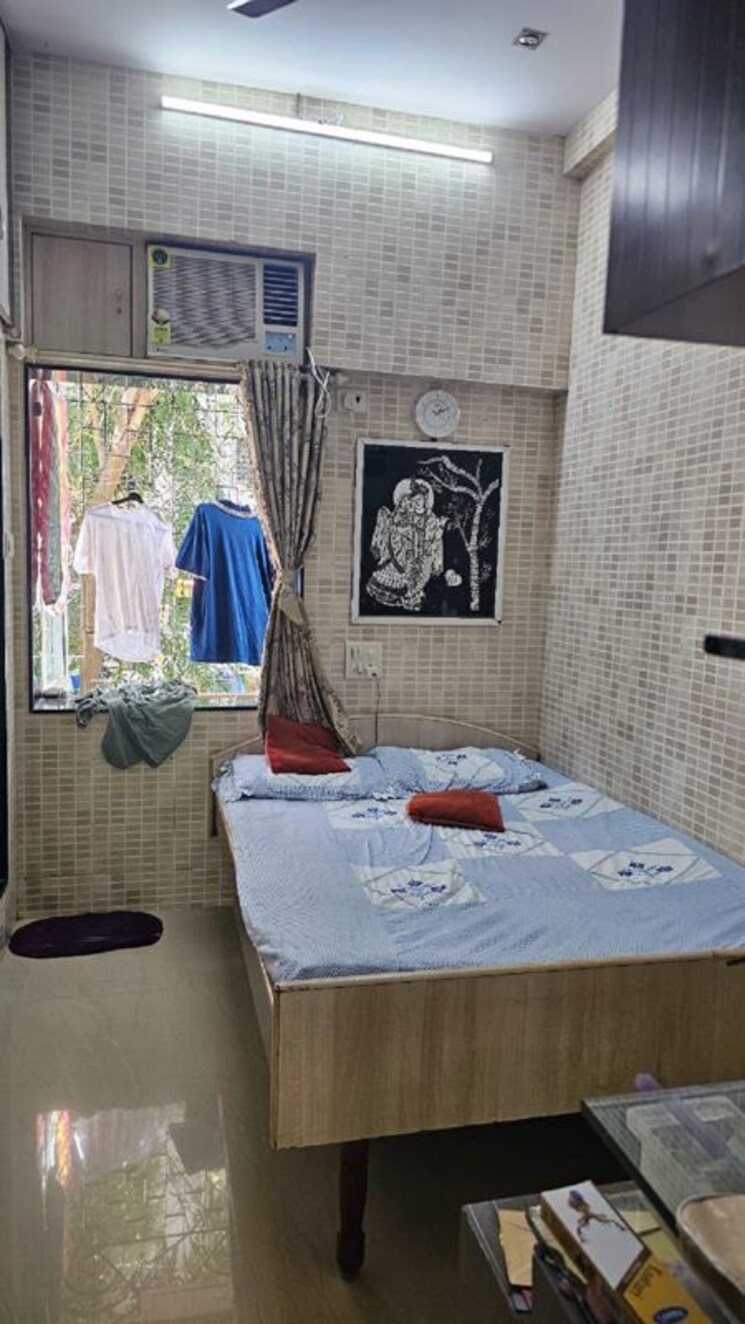 Bedroom, khar west 2 Bedroom 700 Sq.Ft. Apartment In Khar West Mumbai 9997007