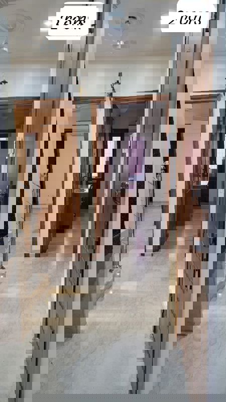 2 BHK 360 Sq.Yd. Apartment in DLF Regent House