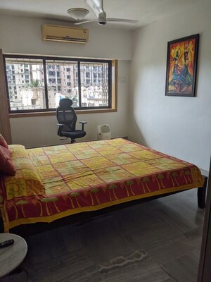 Bedroom in 2 BHK Apartment at Sunny Estate, Chembur – for Rent