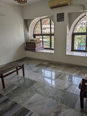 Living Room in 2 BHK Apartment at Sunny Estate, Chembur – for Rent