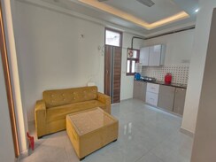 2 BHK Builder Floor For Rent in Saket