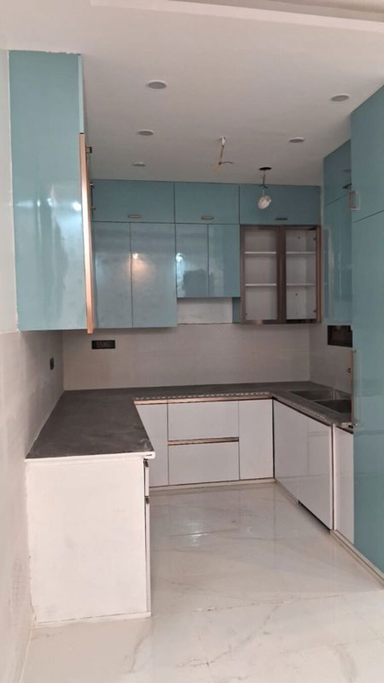 Kitchen, sector 12 pratap vihar 2 Bedroom 871 Sq.Ft. Builder Floor In Sector 12 Pratap Vihar Ghaziabad 9997073