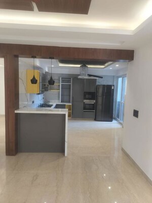 Kitchen in 4 BHK Builder Floor at DLF City Phase IV, Dlf Phase iv – for Sale