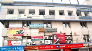  Shop For Rent in Harsha Mall, Alpha 1 Greater Noida