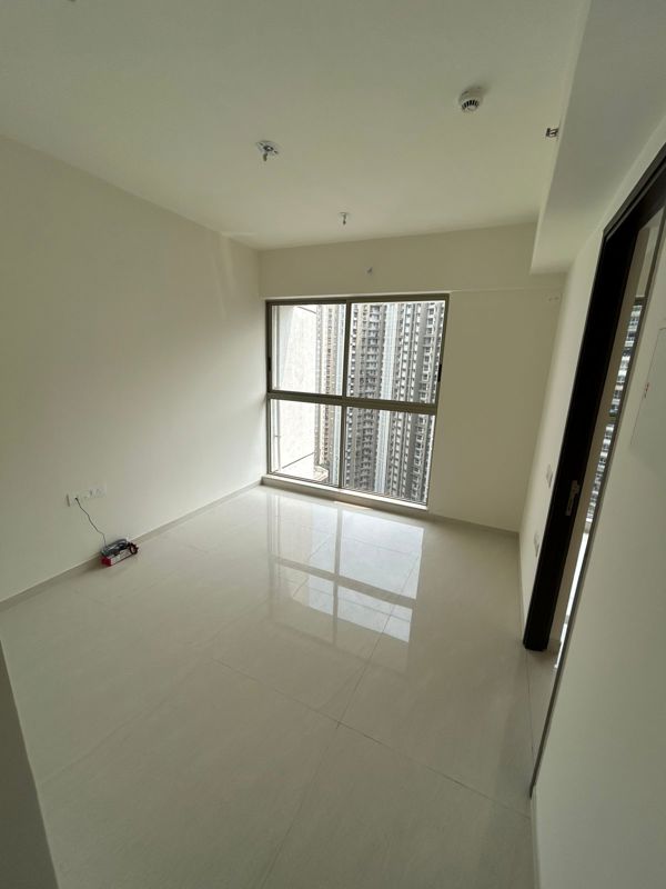 1 BHK + Pooja Room Apartment For Rent in Lodha Crown Kolshet