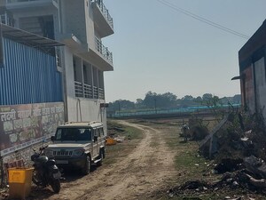  Plot – Exterior View View at Raebareli Road - for Sale