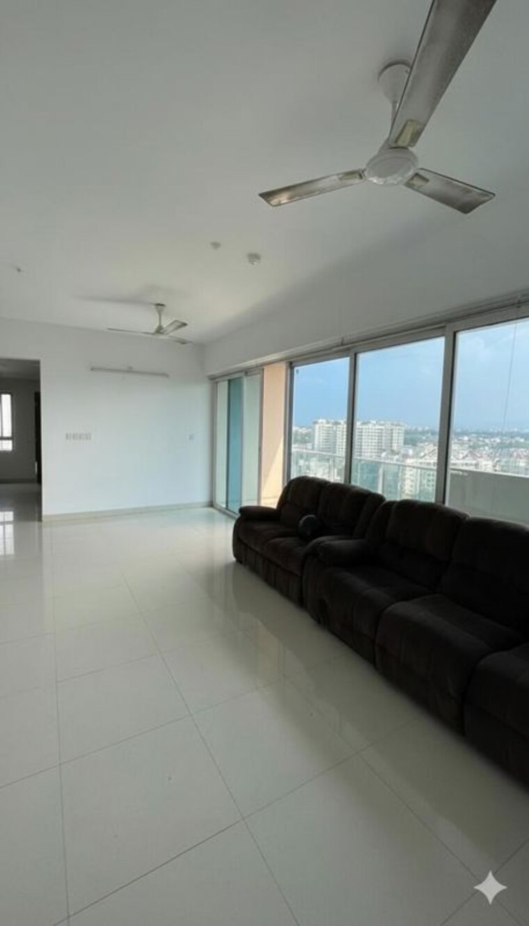 Bedroom, godrej-elaris 4 Bedroom 1934 Sq.Ft. Apartment In Magarpatta City Pune 9997286