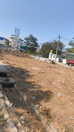 Plot For Sale in Byrathi